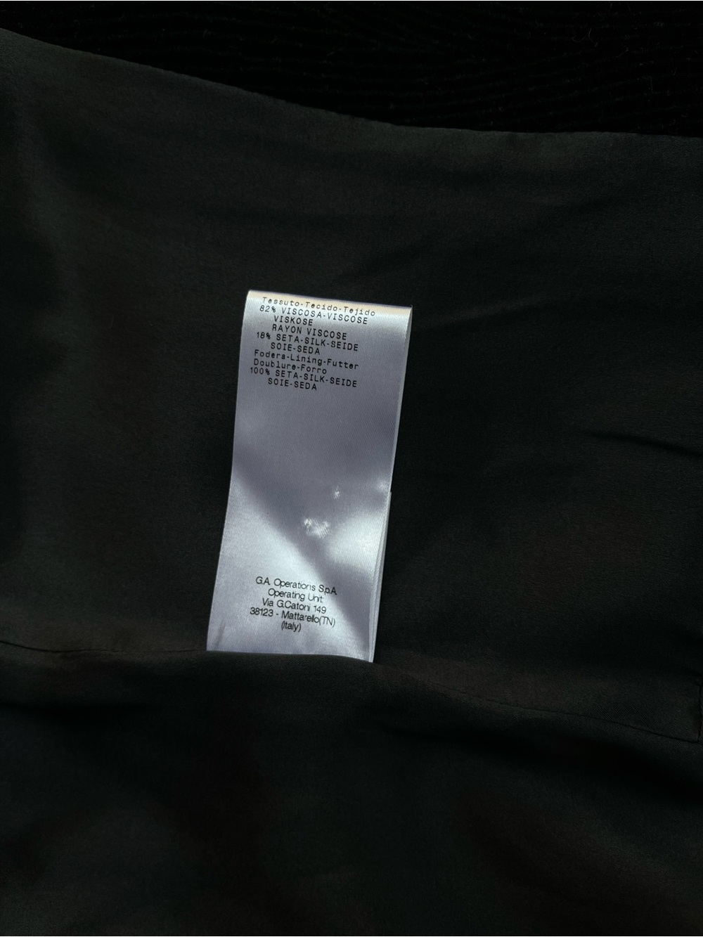 Giorgio Armani Black Corduroy Longline Blazer Silk Blend Silk Lined It 46 — image 8 of 8